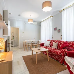 Antigua Casa Típica Sevillana Rehabilitada En Casco Histórico Sevilla